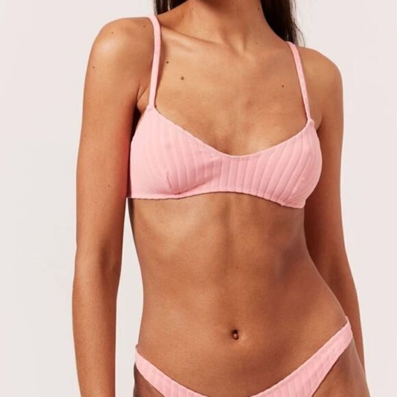 SOLID AND STRIPED - THE RACHEL TOP TAFFY - Picture 1 of 8